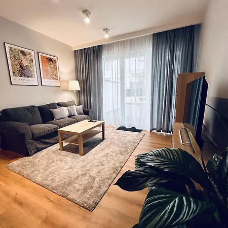 Boleslaviaapartments - Apartament Merci 4, Private Parking Free Boleslawiec  Eksteriør bilde