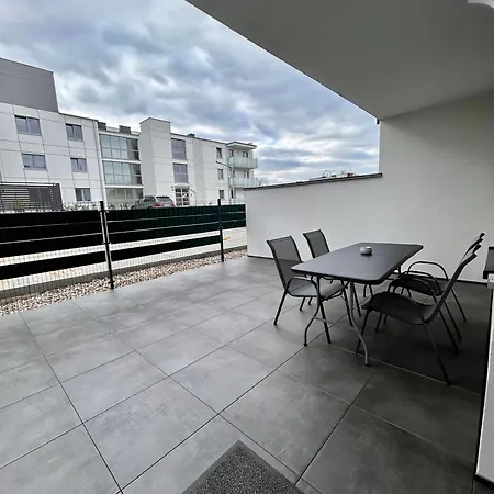 Boleslaviaapartments - Apartament Merci 4, Private Parking Free Boleslawiec  Eksteriør bilde