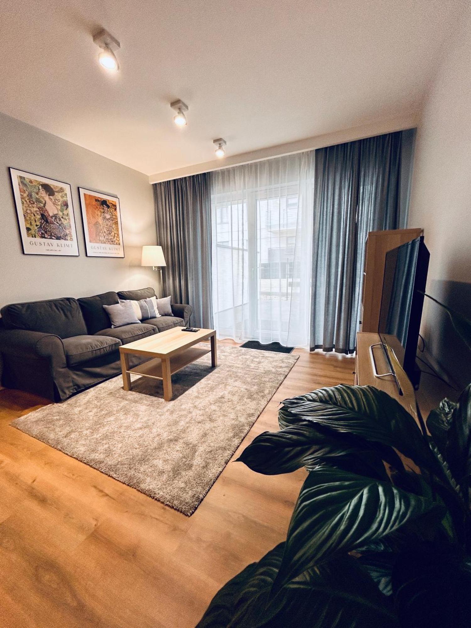 Boleslaviaapartments - Apartament Merci 4, Private Parking Free Apartament